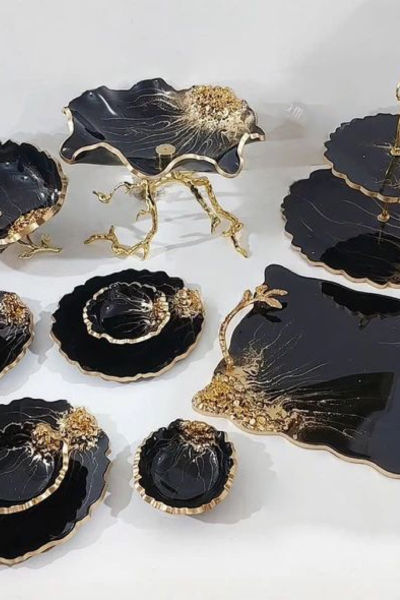 Luxury Black & Gold Resin Serving Set