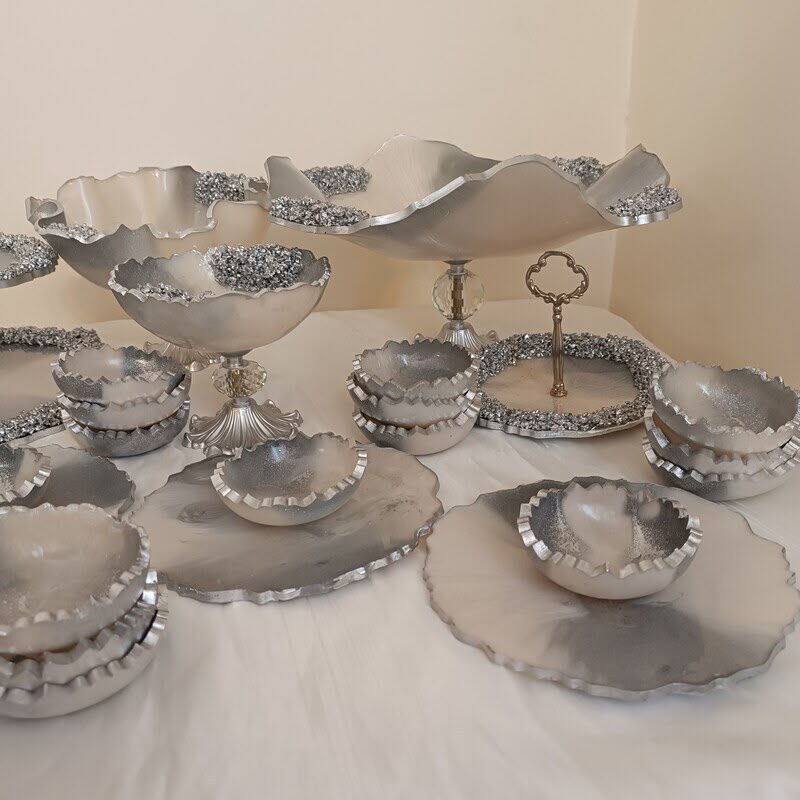 Silver Crystal Resin Serving Set - Image 5